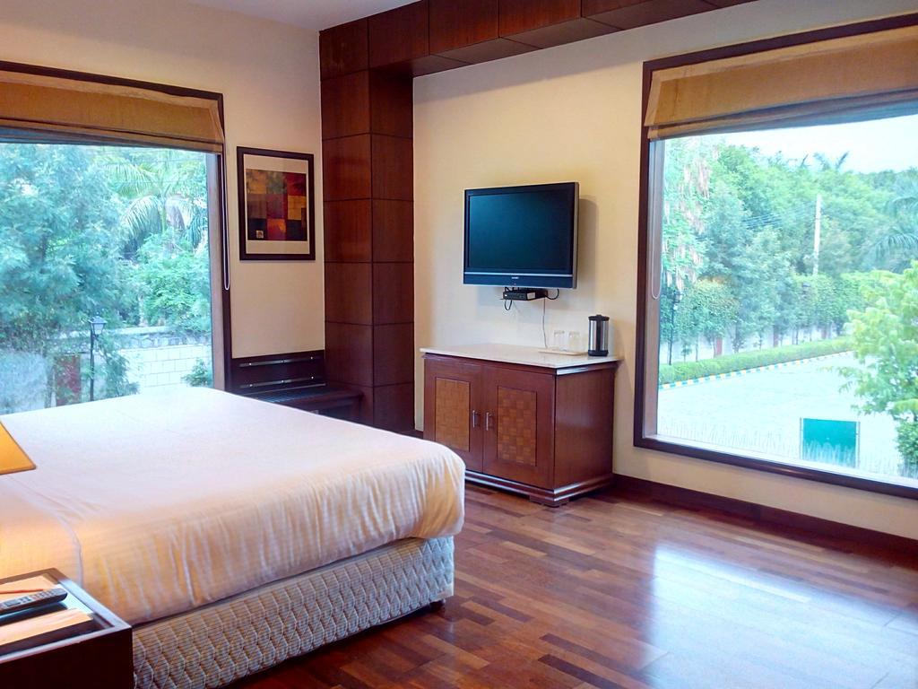 The Ocean Pearl Retreat Hotel New Delhi Ngoại thất bức ảnh