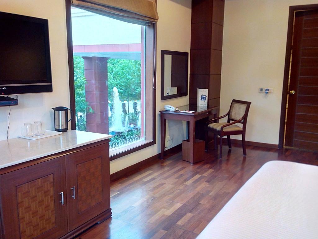 The Ocean Pearl Retreat Hotel New Delhi Ngoại thất bức ảnh